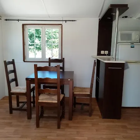 Mobilhome Le Haut des Bordes Buitenkant foto